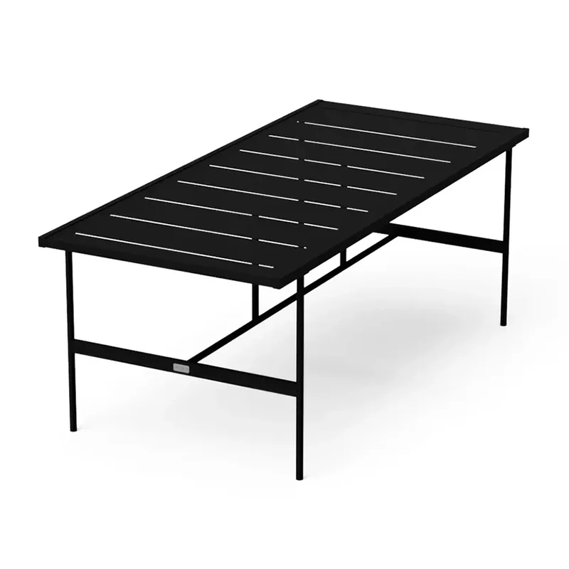 โต๊ะรับประทานอาหารกลางแจ้งทรงสี่เหลี่ยม